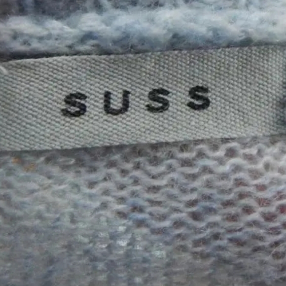 Suss Knits Cashmere V-Neck Sweater - Picture 3 of 6